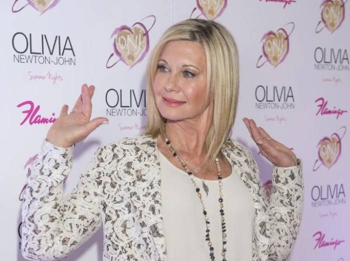olivia newton john net worth4